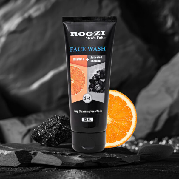 Rogzi Vitamin C & Charcoal Face Wash (100 ml)