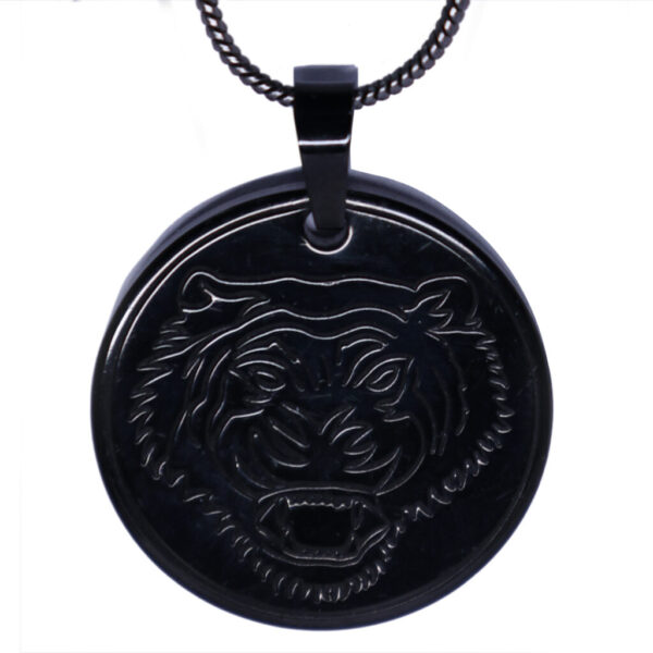 A lion face pendant is a bold and powerful accessory symbolizing strength, courage, and leadership.
Embodies the feeling of a King.